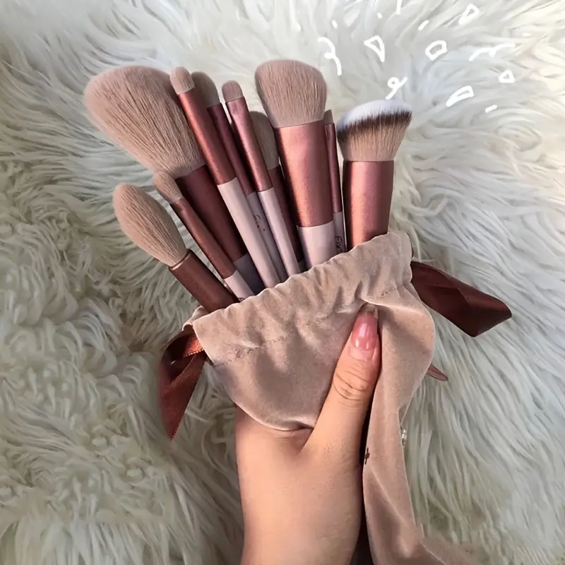 13pcs Professional Makeup Brush Set Soft Fur Beauty Highlighter Powder Foundation Concealer Multifunctional Cosmetic Tool