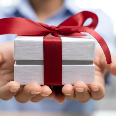 Gifts /Bundles